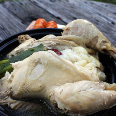두메산골의 토종닭 1.3kg+한방부재료, 옻육수 추가구매