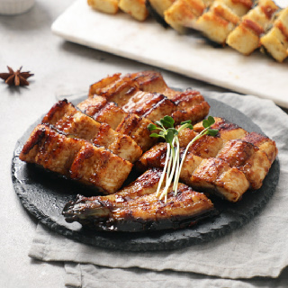영광 민물장어 1kg (손질후 600g,1~3미) 소스,생강 증정