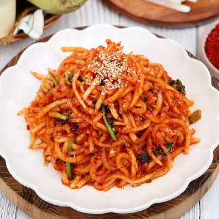 맛깔나는 전라도식 무생채김치 2kg 3kg 전재료 국내산 무김치 채지