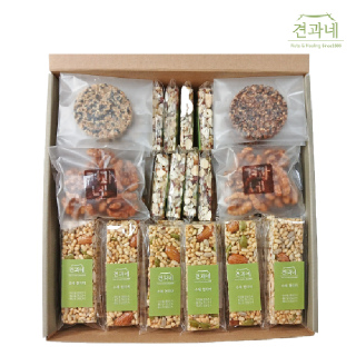 [견과네] 수제세트(현미참깨슬림칩 8g7개+초코슬림칩 8g7개+견과바 20g8개+호두강정 30g6개+현미바 23g18개)(골지그린/쇼핑백)