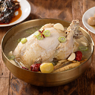 [대한민국농수산] 간편한 영양 삼계탕 국내산 생닭(11호)+ 삼계탕 티백
